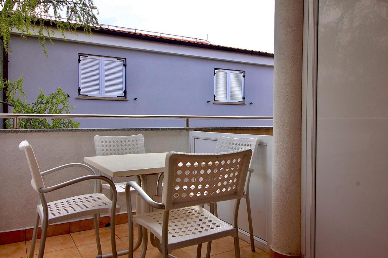 Apartman Maja Pjescana Пьешчана-Увала Экстерьер фото